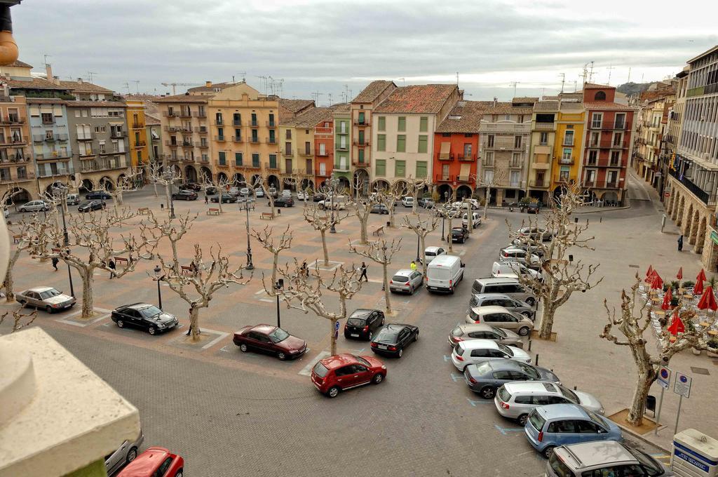 Atico Del Holandes Appartement Balaguer Kamer foto